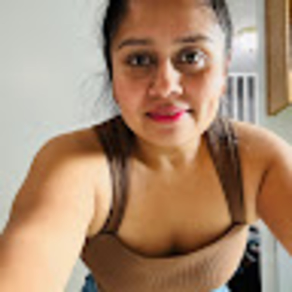 Meet your Posher, Yenny